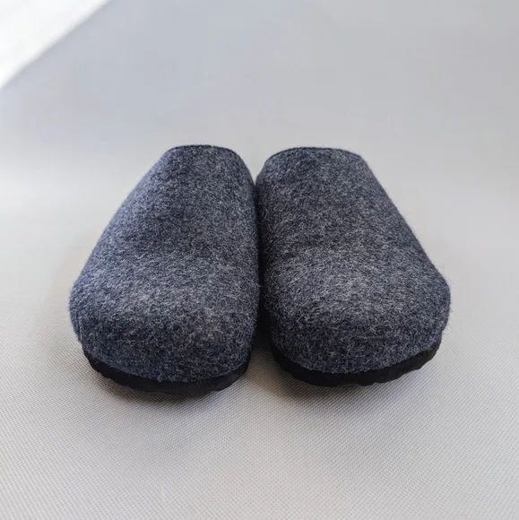 Garnet HillI Italian One Mile High Wool Mule Clogs Quiet Luxury - Picture 3 of 8